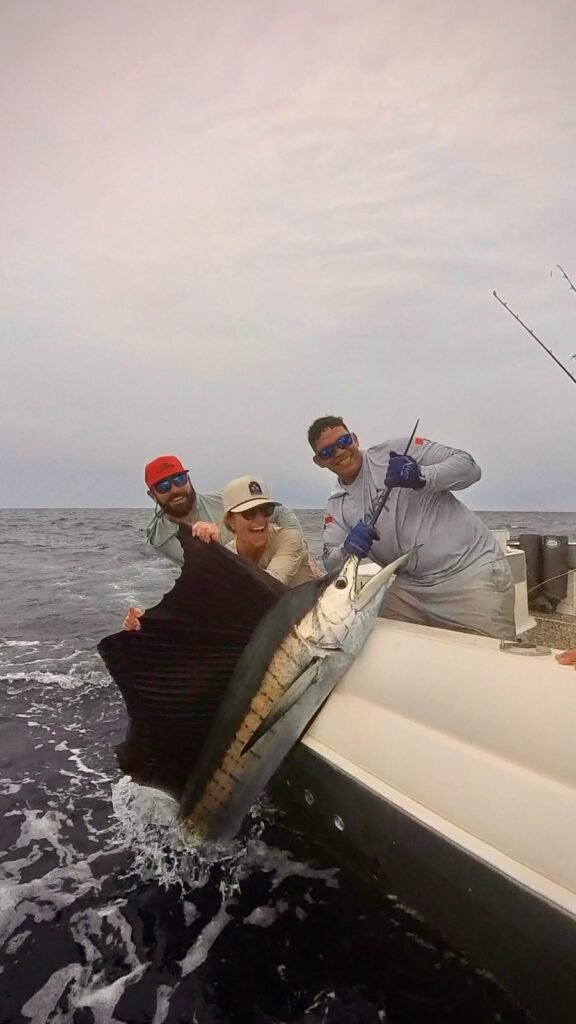 Hatteras 40 «Makaira»: pesca deportiva en San Carlos, photo 3